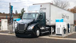 657c598ea6232f001e9ba6f6 Original 8 657c598ea6232f001e9ba6f6 Original 8