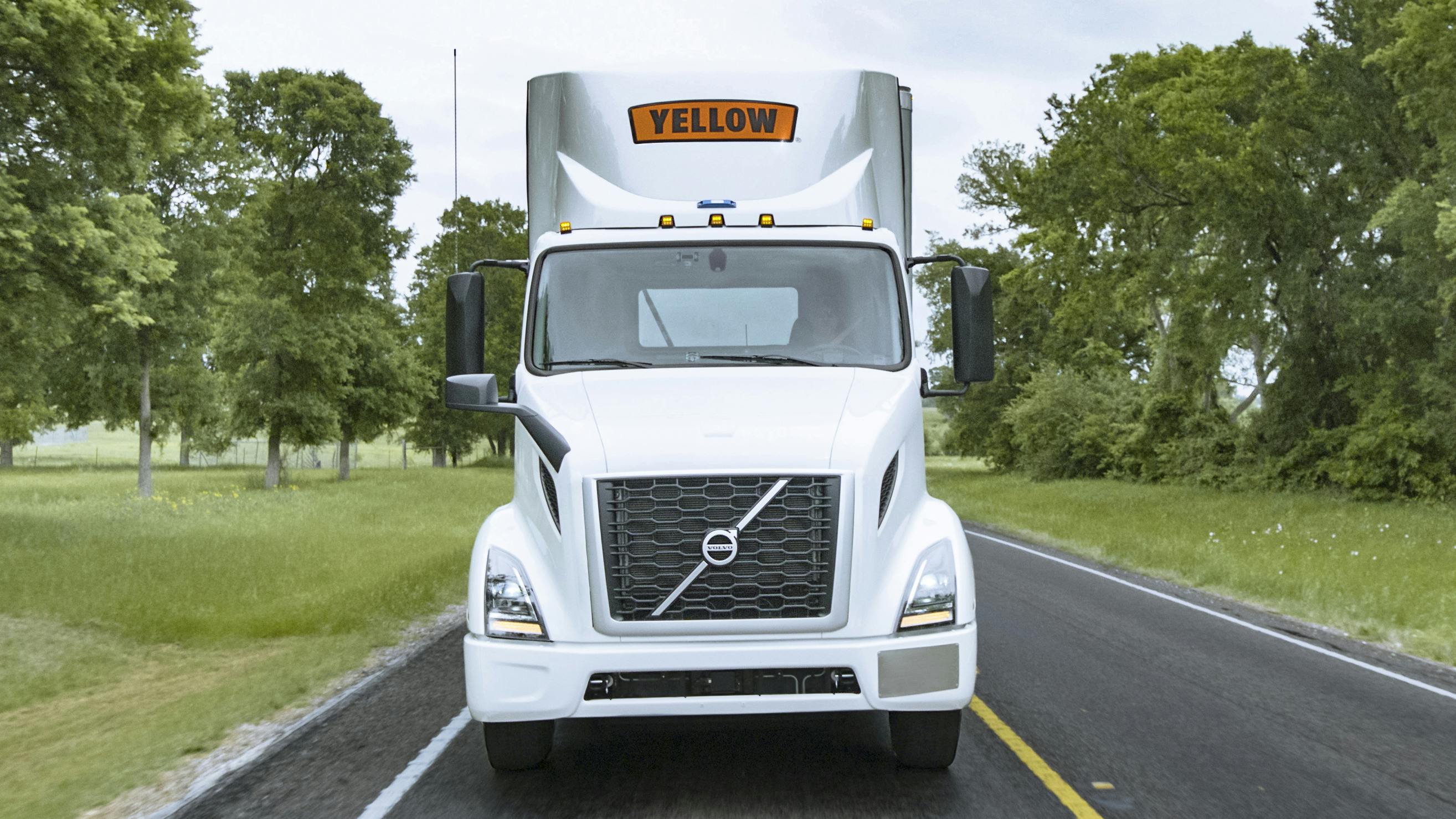 65aeb0c9af5ffd001eff26c8 Yell Truck 2