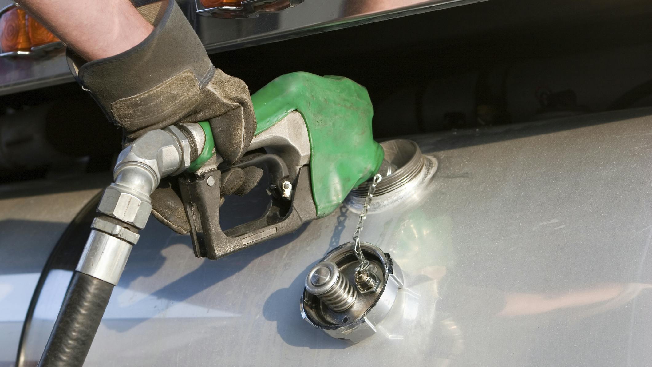 65afb8229942e8001edc307c Dreamstime M 21003991