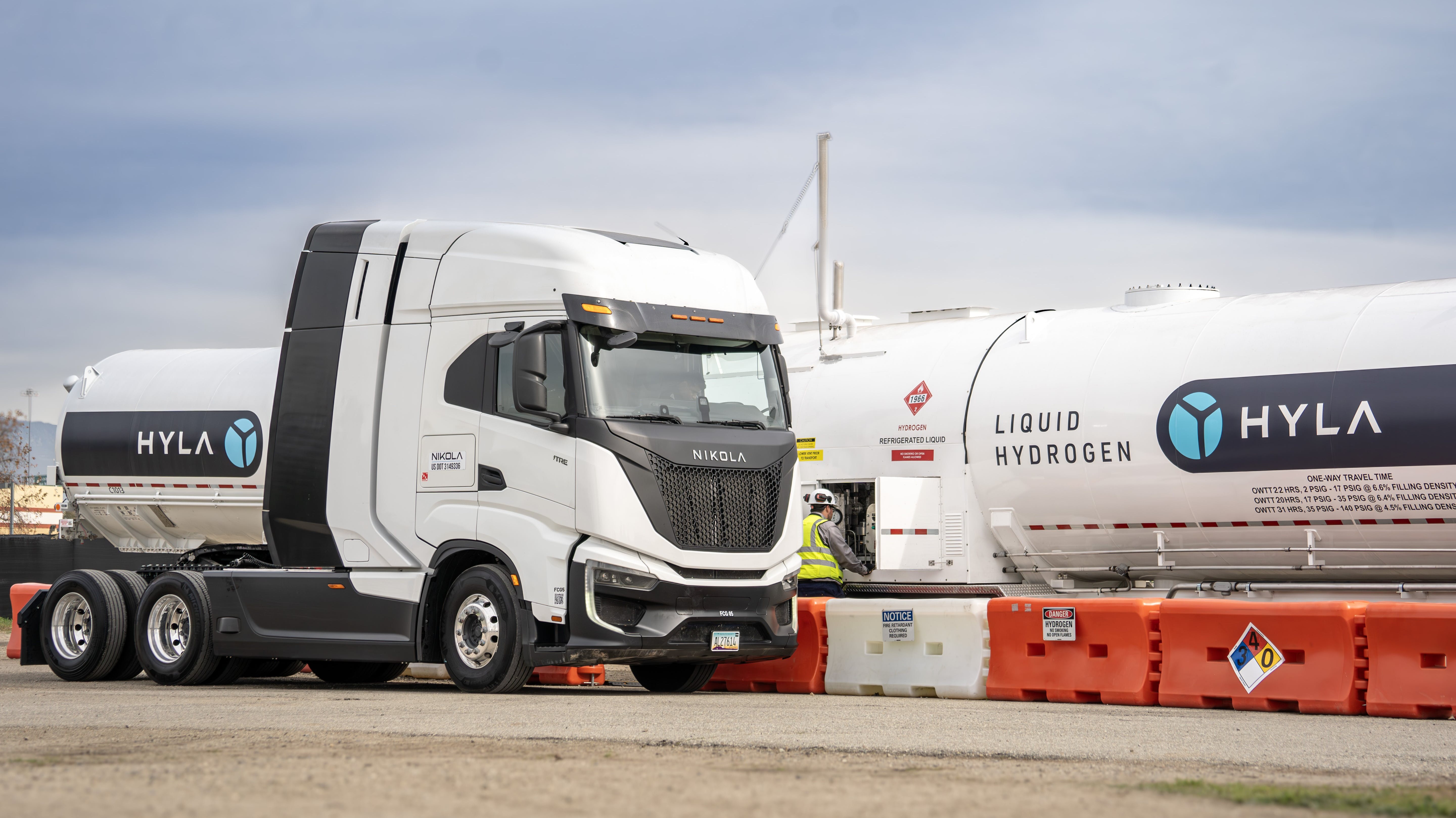 65c0f096e619aa001ef13ba2 Ezgif54b75e1d480