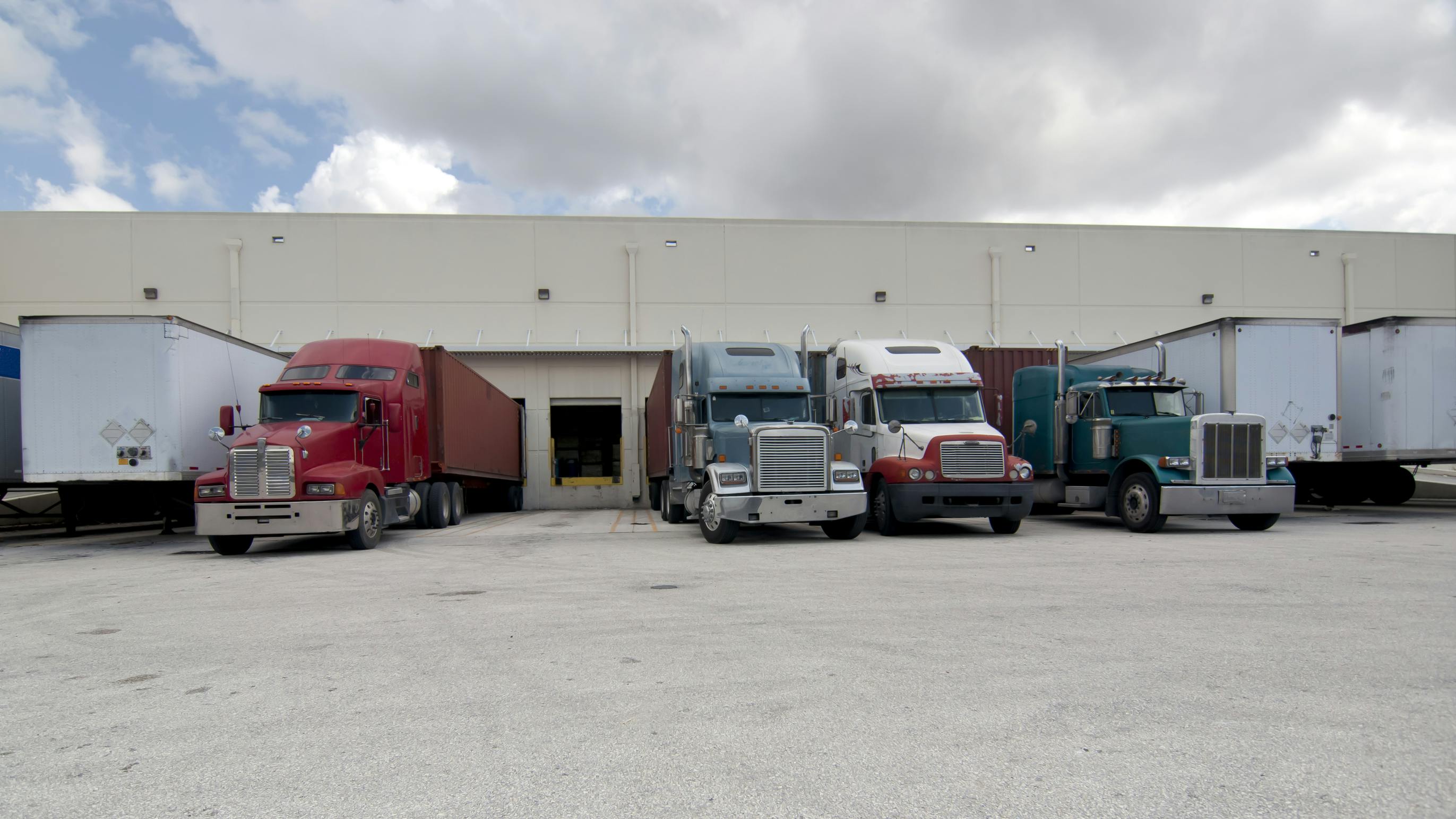 ATRI calls for truck drivers to participate in detention survey: impact on industry examined