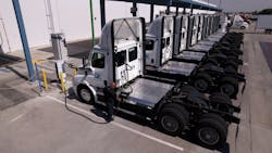 OK Produce operated an Orange EV e-TRIEVER and a Freightliner eCascadia in Fresno, California, for the Run. OK Produce operated an Orange EV e-TRIEVER and a Freightliner eCascadia in Fresno, California, for the Run.