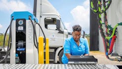 Daimler Truck North America partners with Salem Carriers and Electrada for innovative logistics electrification solution