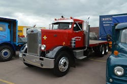 Peterbilt Model 351 from 1954, was one of the first trucks to feature the red oval Peterbilt logo. Peterbilt Model 351 from 1954, was one of the first trucks to feature the red oval Peterbilt logo.