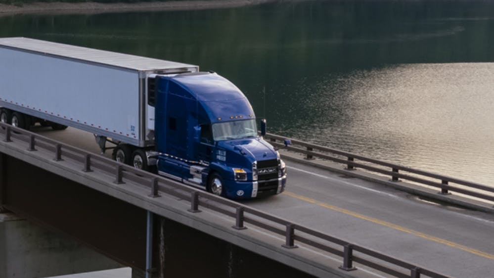 669eaaaf1f761605d2012f70 Volaf Mack Truck 1