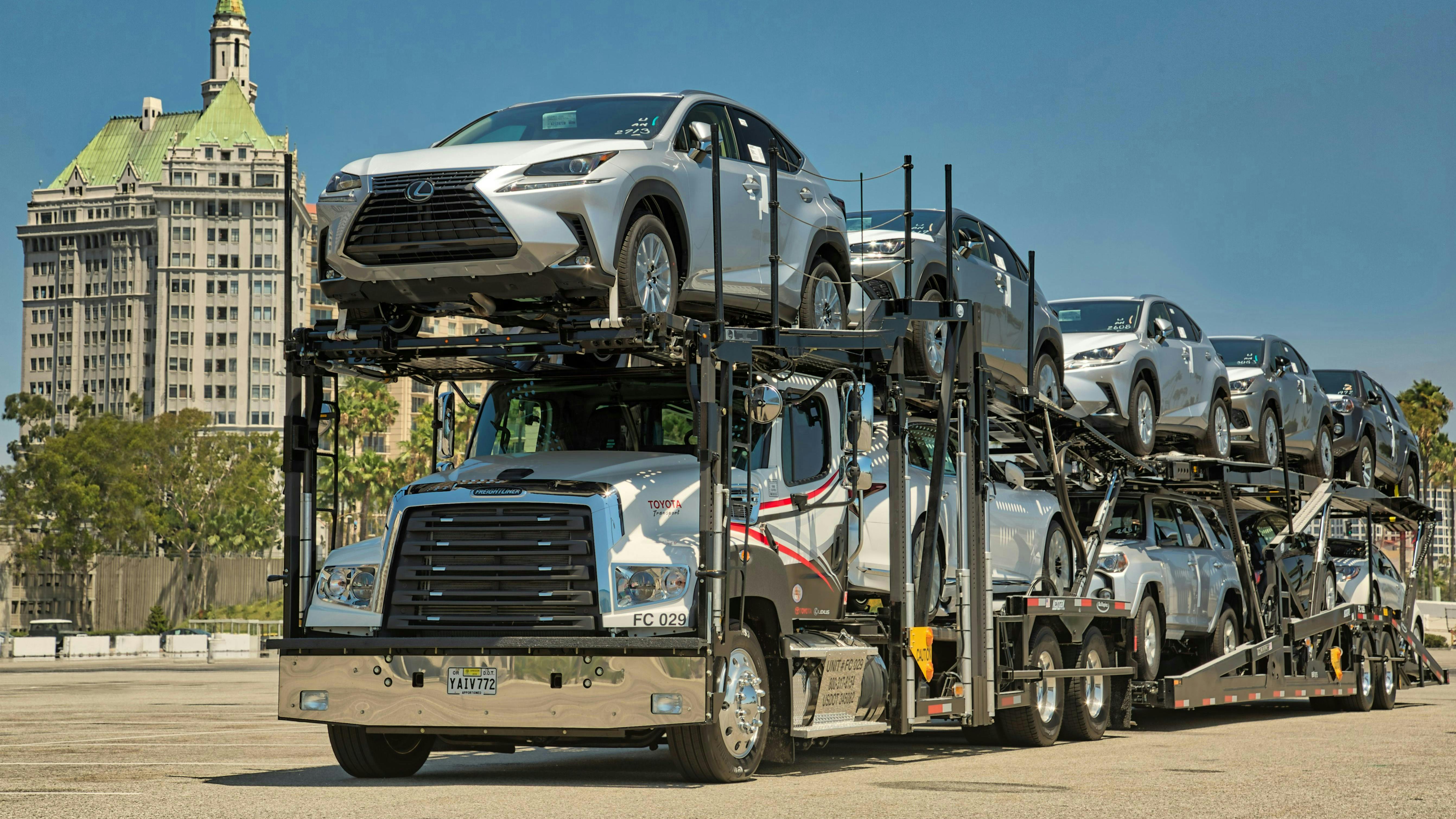 Rising technologies and tightening regulatory requirements contribute to a positive outlook for truck rental and leasing operations.