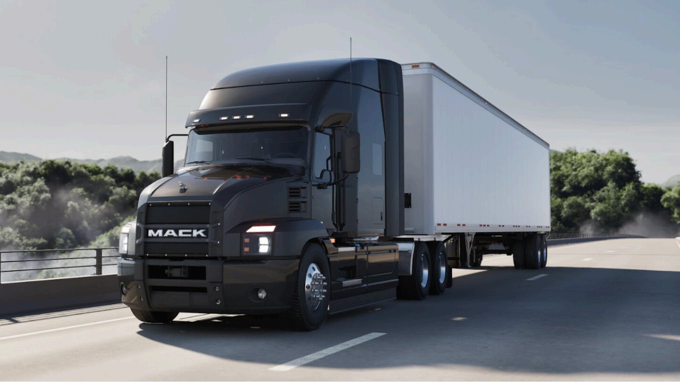 Image of Mack Anthem customized within in the Mack Trucks Truck Builder platform