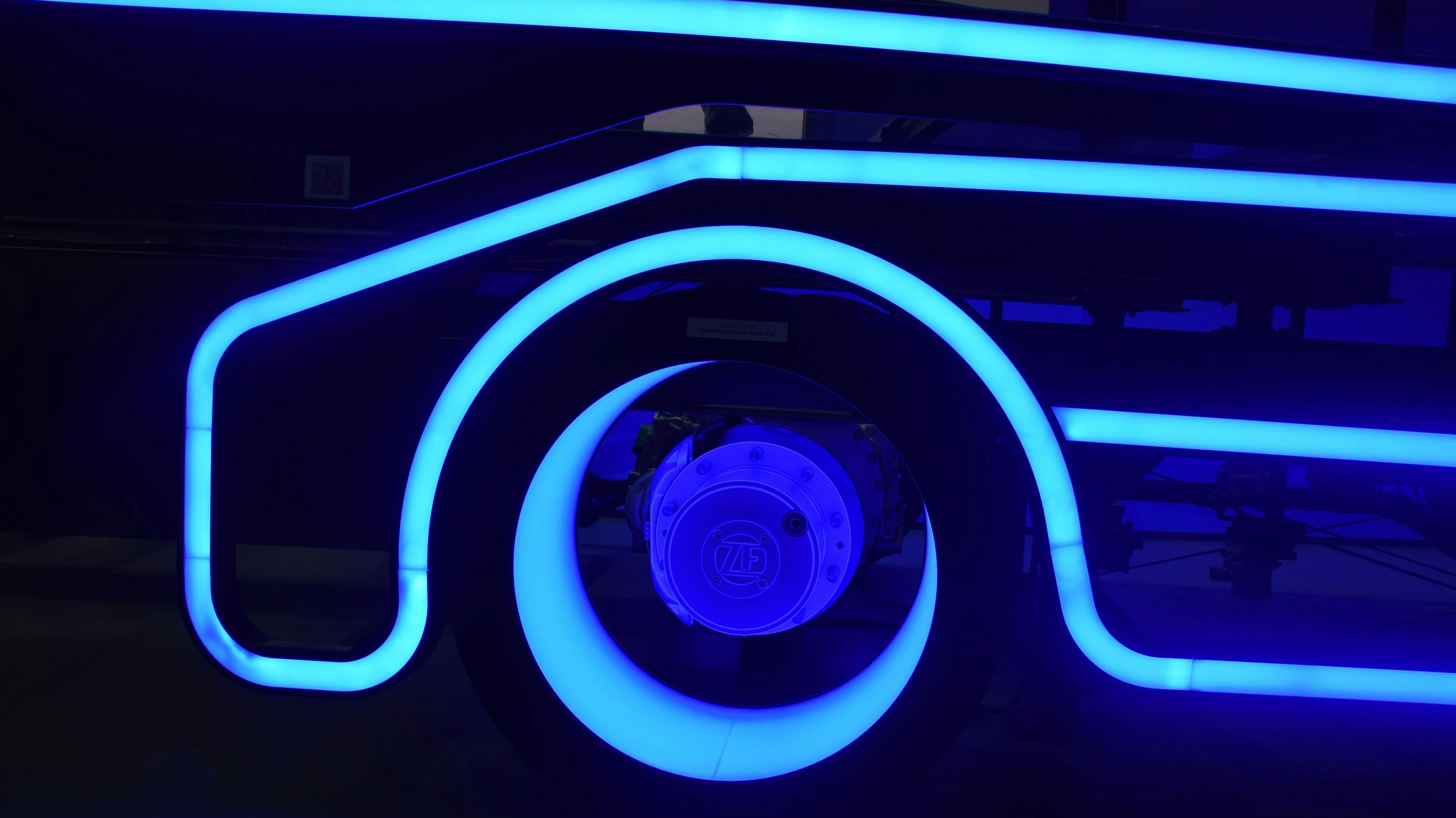 66f1536abaf59972974e7967 Iaa Zf Kj1 Sm