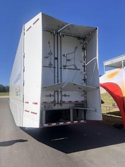 Additional panels, such as a low trailer skirt, panels between the cab and the trailer that deploy at higher speeds, and panels on the back of the trailer, also help reduce wind drag. Additional panels, such as a low trailer skirt, panels between the cab and the trailer that deploy at higher speeds, and panels on the back of the trailer, also help reduce wind drag.