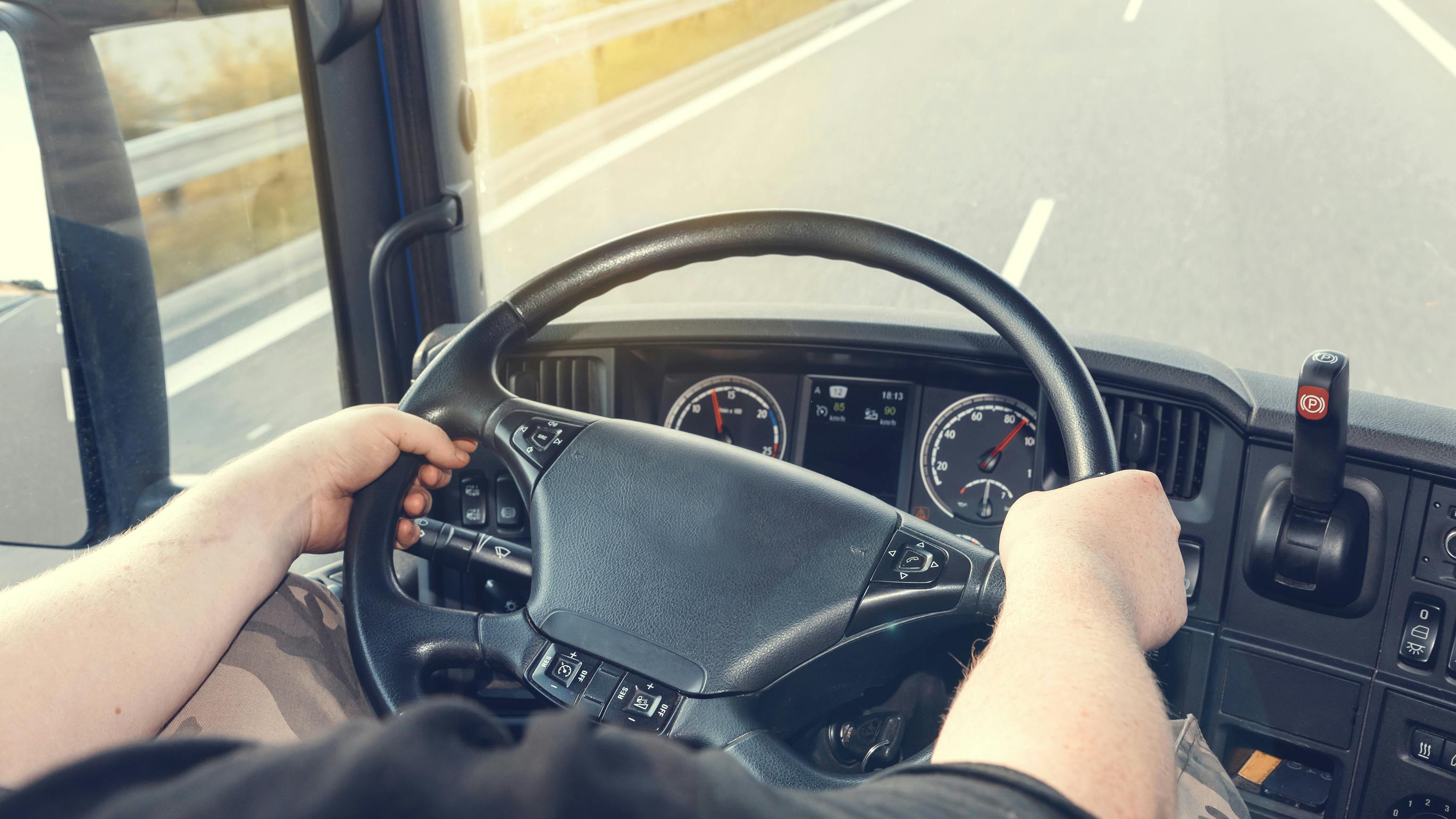 While there is a link between lower fuel economy and unsafe driving, is there a similar link between eco-conscious driving and safer driving?