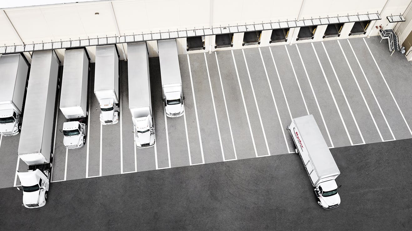 672a707322389202dc363da4 Trucks Ryder Warehouse