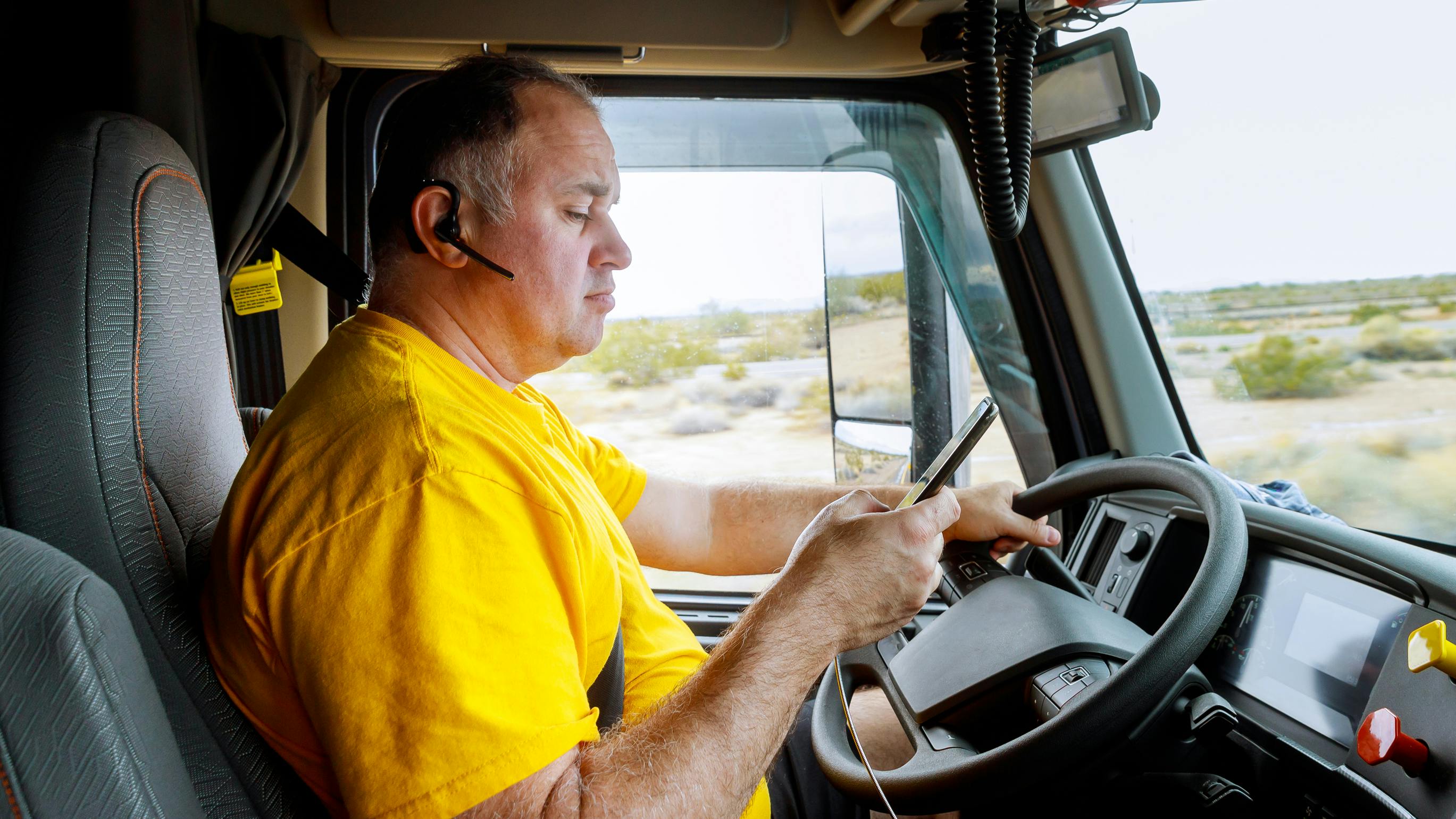 Analyzing customer data from July to September 2024, fleet operations platform Samsara identified where CDL holders are most distracted on the road as well as when the threat of distraction is most prominent.