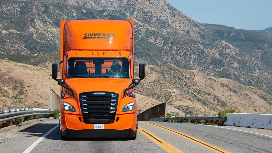 Schneider National achieves milestone: Over six million zero-emission miles with Freightliner eCascadia fleet