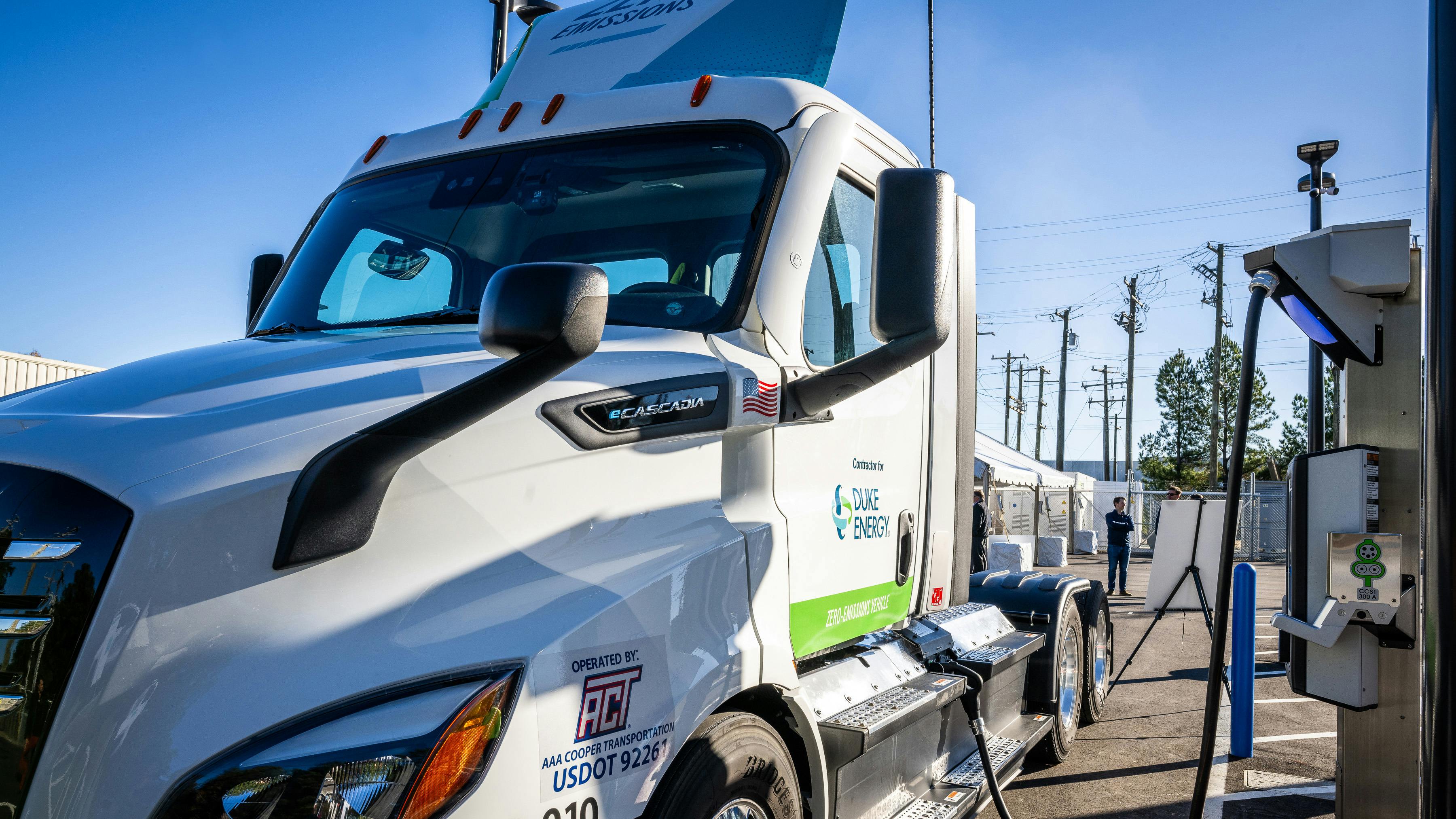 This site serves multiple purposes. Duke Energy will use the facility to show fleets the possibilities of electrification and charging networks. For Electrada, the facility will enable vehicle electrification tests with different energy sources and chargers.