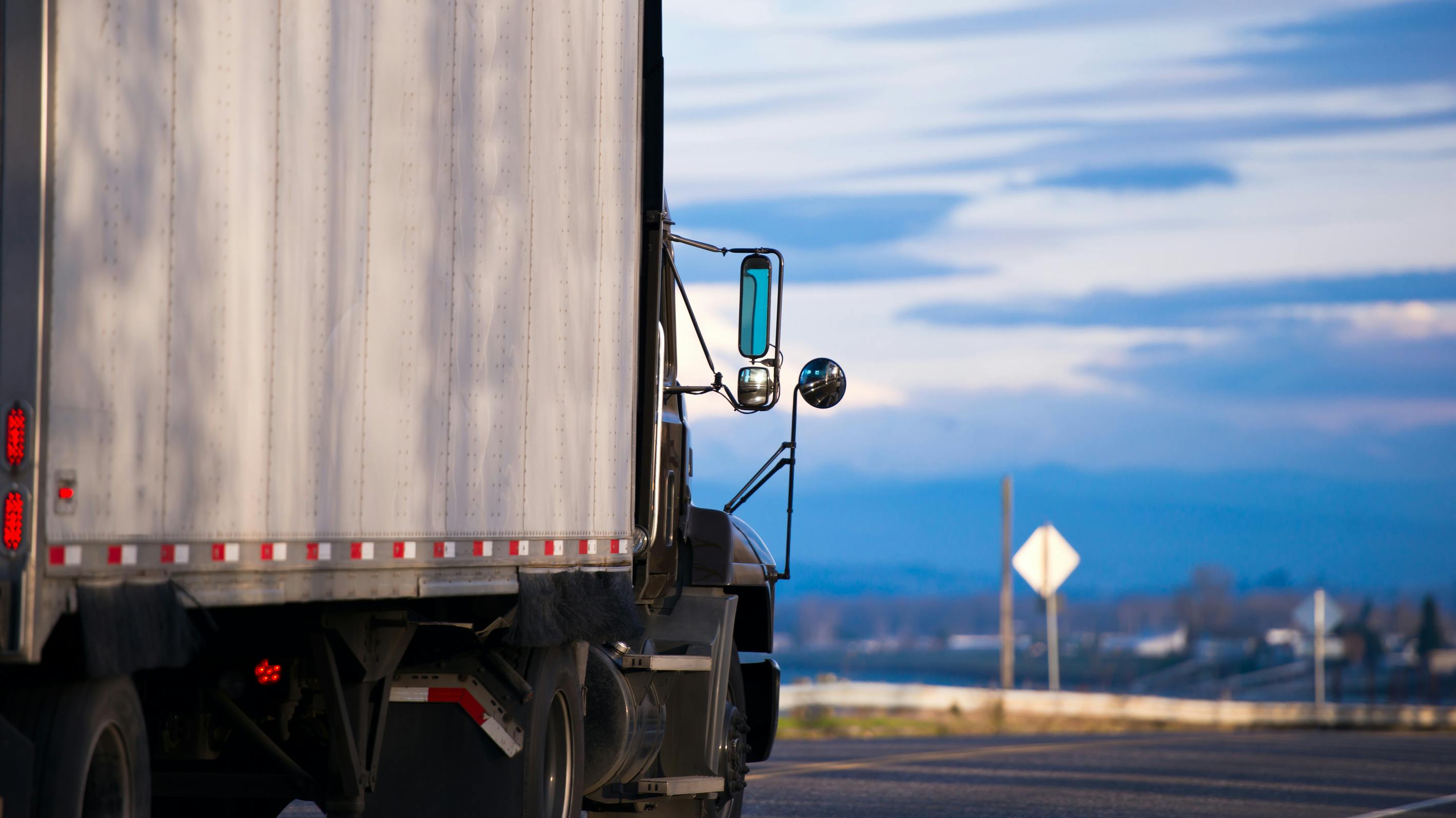 6764367c0cf80016d440fe53 Dreamstime L 49976465