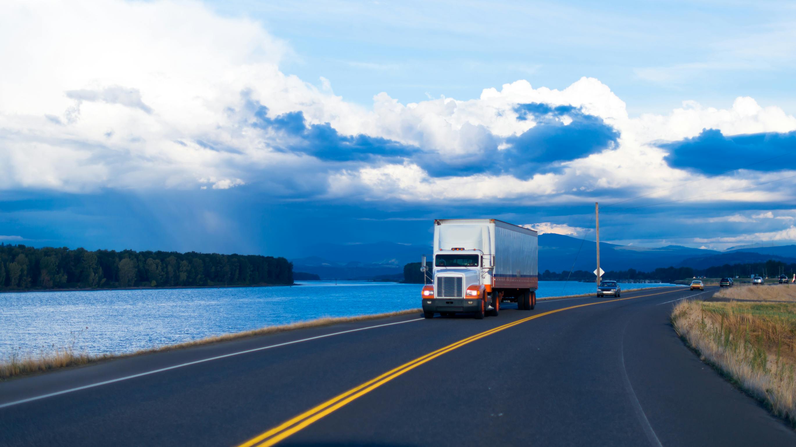 Maximize your CSA safety scores: Essential strategies for carriers to improve fleet safety and reduce violations