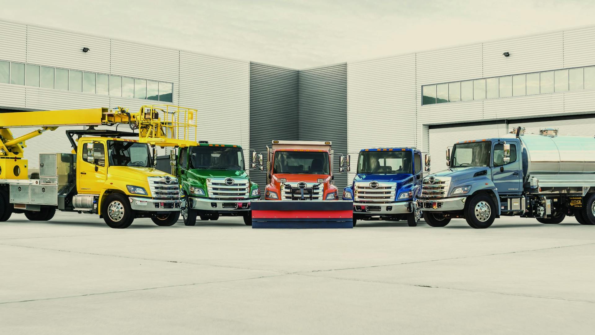 678a62ed31f32b27d4e5ff42 Hino Motors