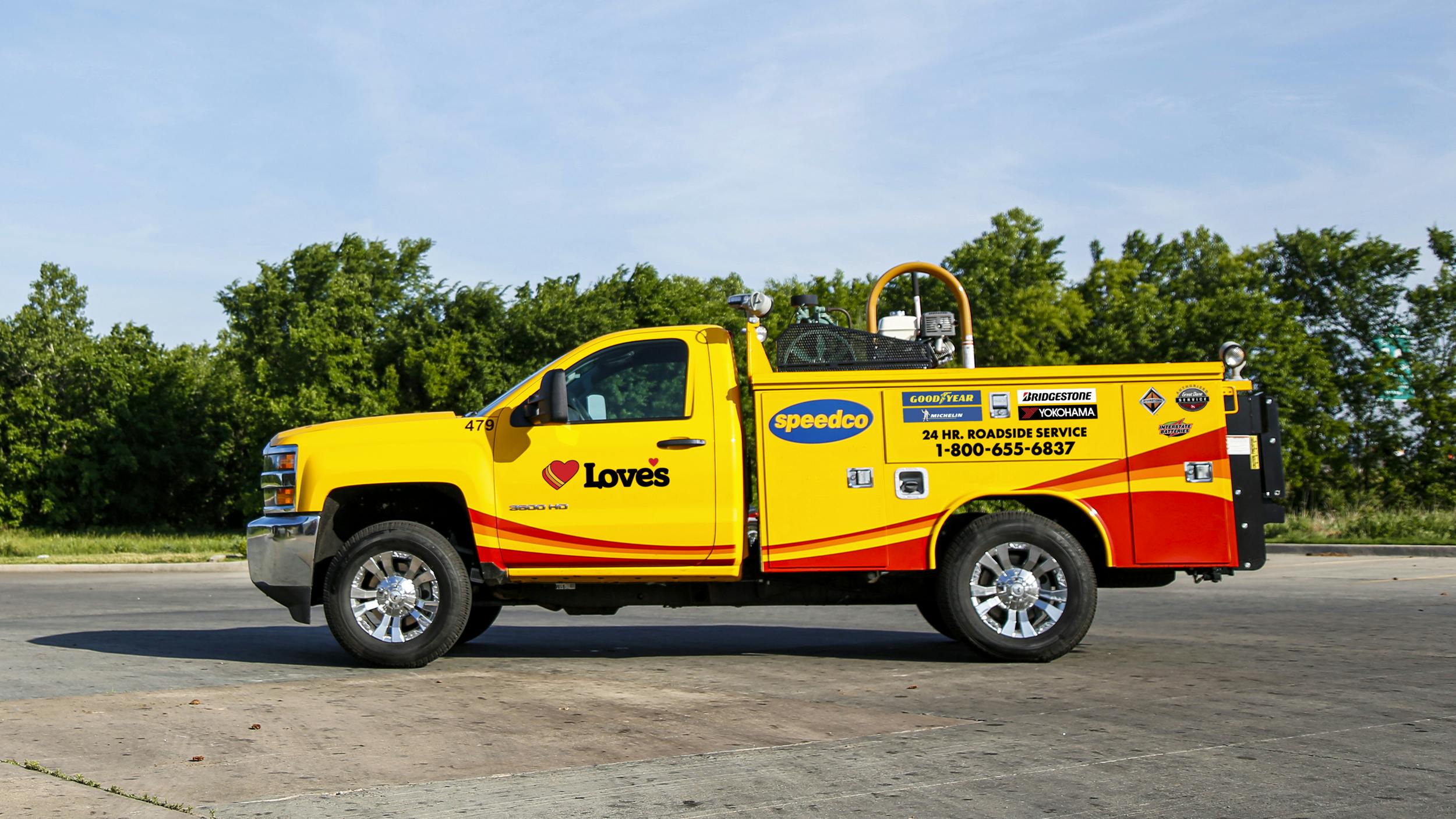 The NATSO Foundation&rsquo;s Roadside Service Technicians Safety Initiative aims to reduce accidents involving disabled trucks and roadside assistance personnel.