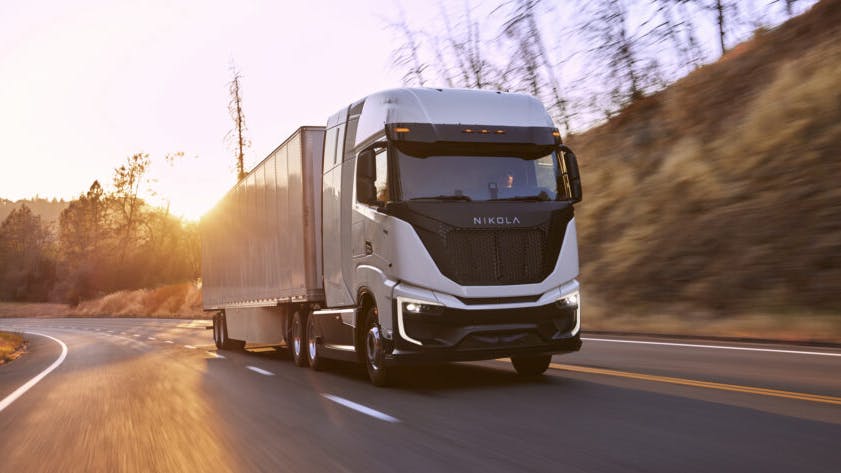 67b61f2c2a6887a7154bf3d4 230913 Nikola Tre Fcev1024x473