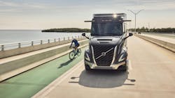 The integrated HD camera and display system allows for smaller cab-mounted mirrors and improved driver visibility. The integrated HD camera and display system allows for smaller cab-mounted mirrors and improved driver visibility.