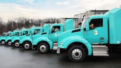 PacLease launches first CNG trucks with Cummins X15N engine for cleaner waste hauling PacLease launches first CNG trucks with Cummins X15N engine for cleaner waste hauling