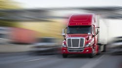 Navigating the messy middle: Embracing alternative powertrains for a sustainable trucking future Navigating the messy middle: Embracing alternative powertrains for a sustainable trucking future