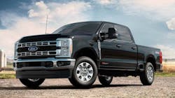 A window that does not automatically reverse when an obstruction is encountered increases the risk of injury. A window that does not automatically reverse when an obstruction is encountered increases the risk of injury.