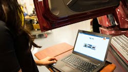 When connected to a vehicle, Bendix ACom AE detects and gathers active and inactive diagnostic troubleshooting codes from Bendix and R.H. Sheppard electronic control units, as well as key ECUs, such as the engine and transmission. When connected to a vehicle, Bendix ACom AE detects and gathers active and inactive diagnostic troubleshooting codes from Bendix and R.H. Sheppard electronic control units, as well as key ECUs, such as the engine and transmission.