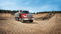 A loss of outer brake pad function can extend the vehicle's stopping distance, increasing the risk of a crash. A loss of outer brake pad function can extend the vehicle's stopping distance, increasing the risk of a crash.