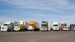 Navigating the messy middle: Essential strategies for fleets transitioning to alternative powertrain solutions Navigating the messy middle: Essential strategies for fleets transitioning to alternative powertrain solutions