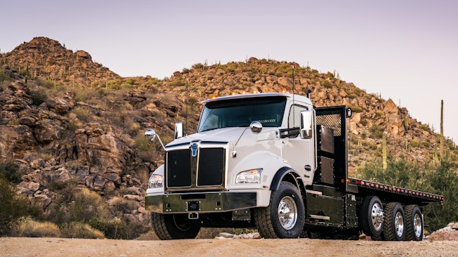 New electric Kenworth T880E