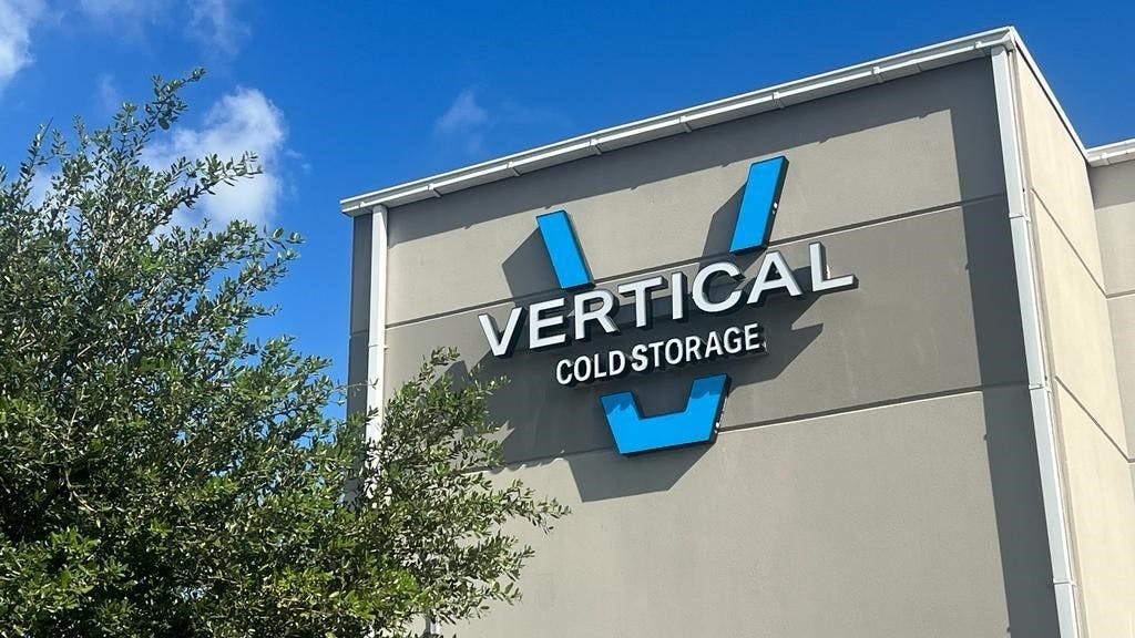 vertical_cold_sign