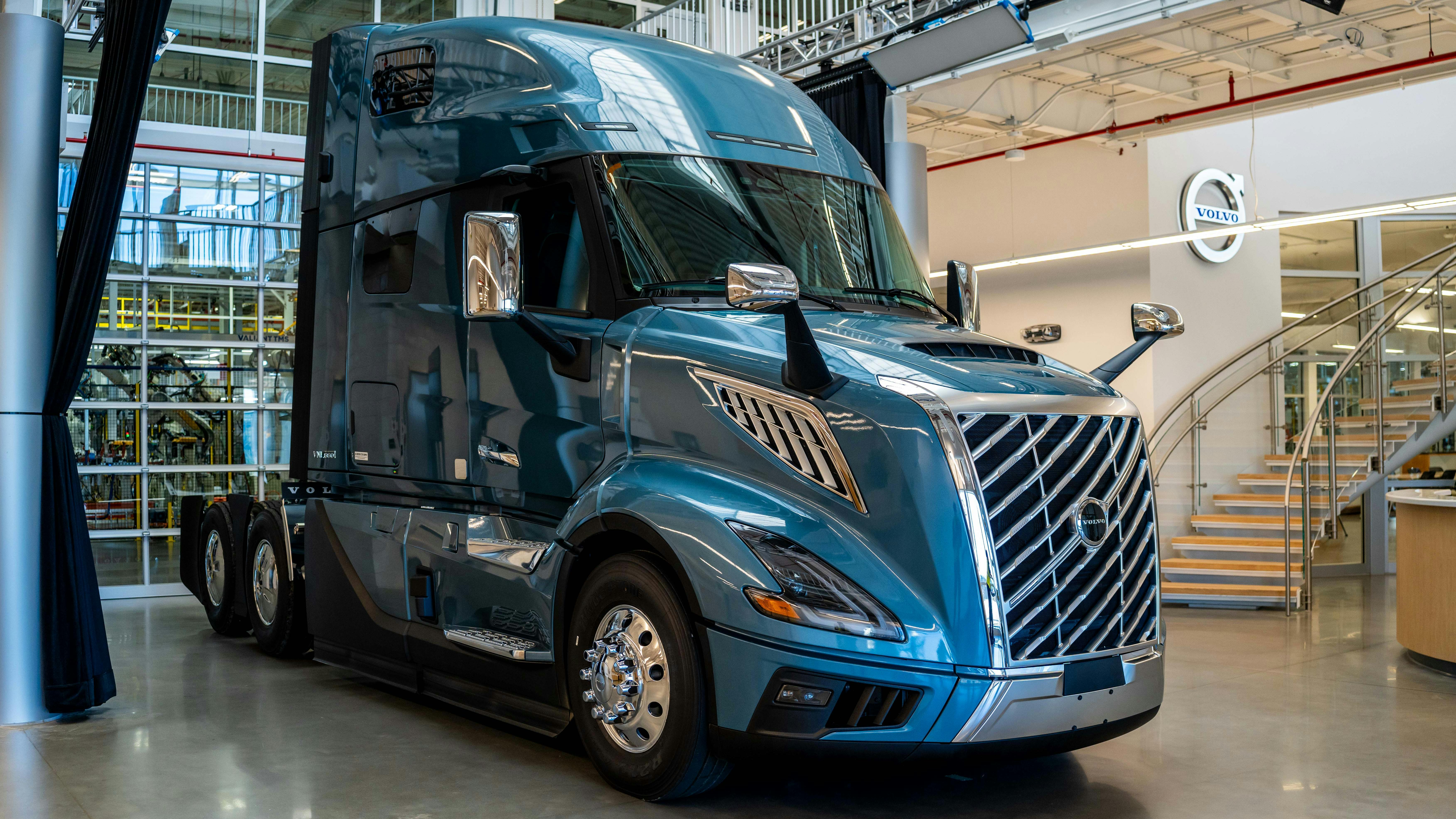 A detached idler gear can damage the engine, resulting in a stall and increasing the risk of a crash or injury.