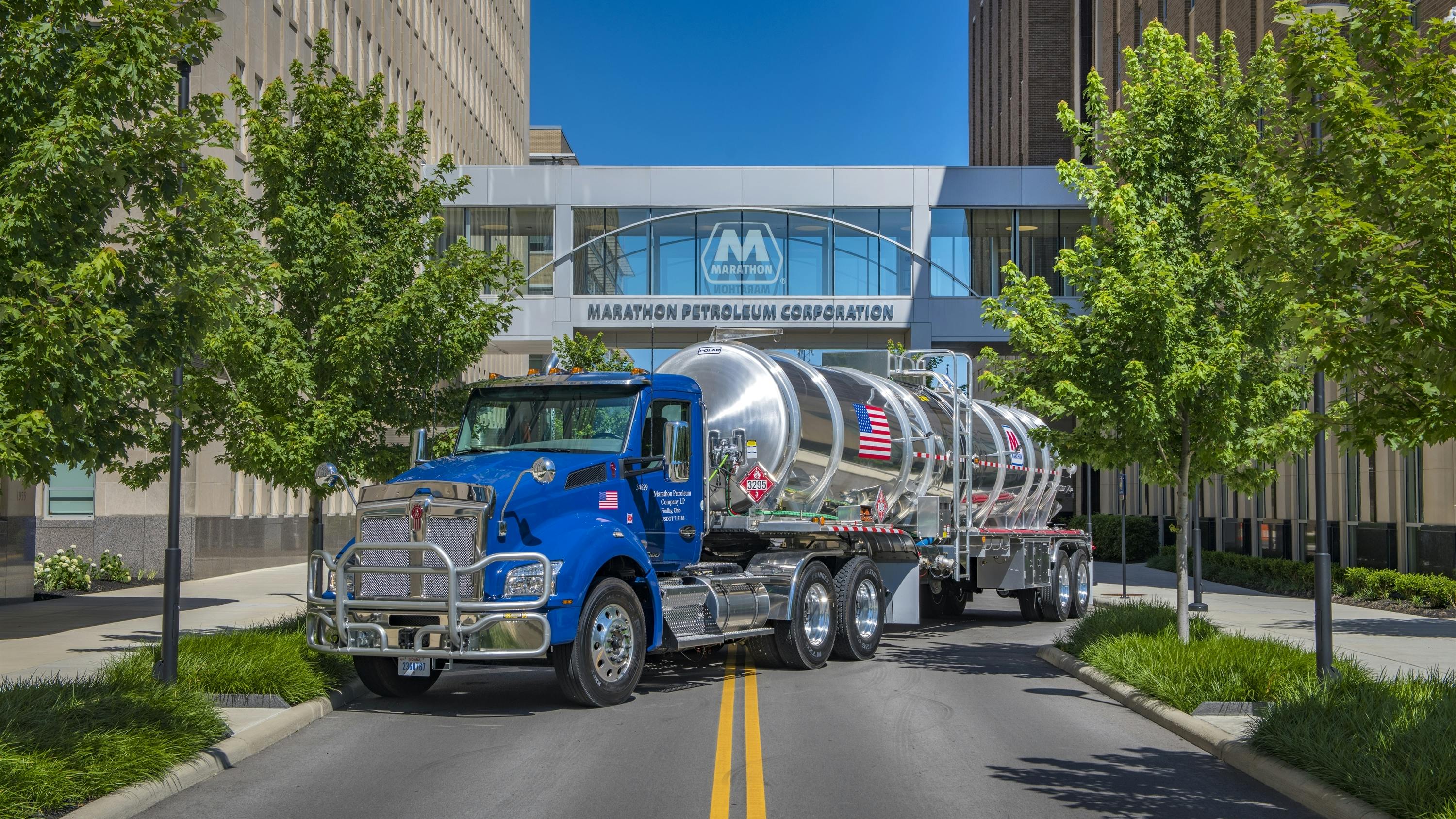 With an exceptional DOT safety record and high technology adoption rate, Marathon achieved a 99.75% delivery reliability rate in 2024.