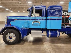 1964 Peterbilt 351, by Tim Blum in Baraboo, Wisconsin 1964 Peterbilt 351, by Tim Blum in Baraboo, Wisconsin