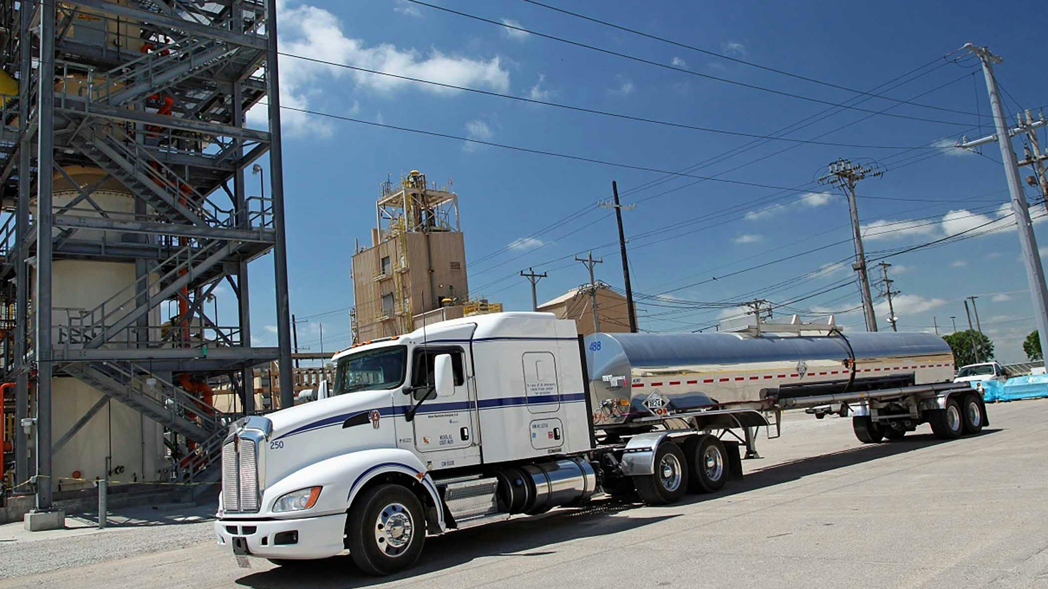 Occidental Chemical, known as OxyChem, produces indispensable chemicals internationally. This small private fleet covers about 2.5 million miles annually, delivering products to customers across the U.S.