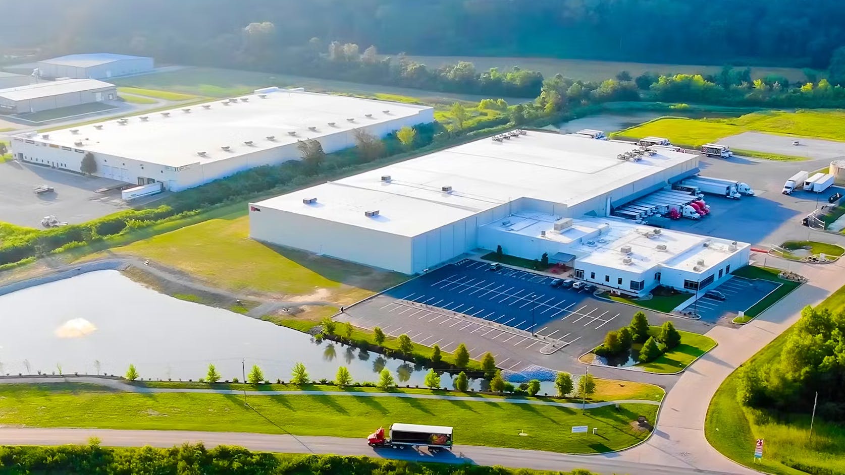 UniPro Foodservice is the leading foodservice distribution network in the United States, comprising more than 475 companies, each marketing the products and services provided by UniPro Foodservice.