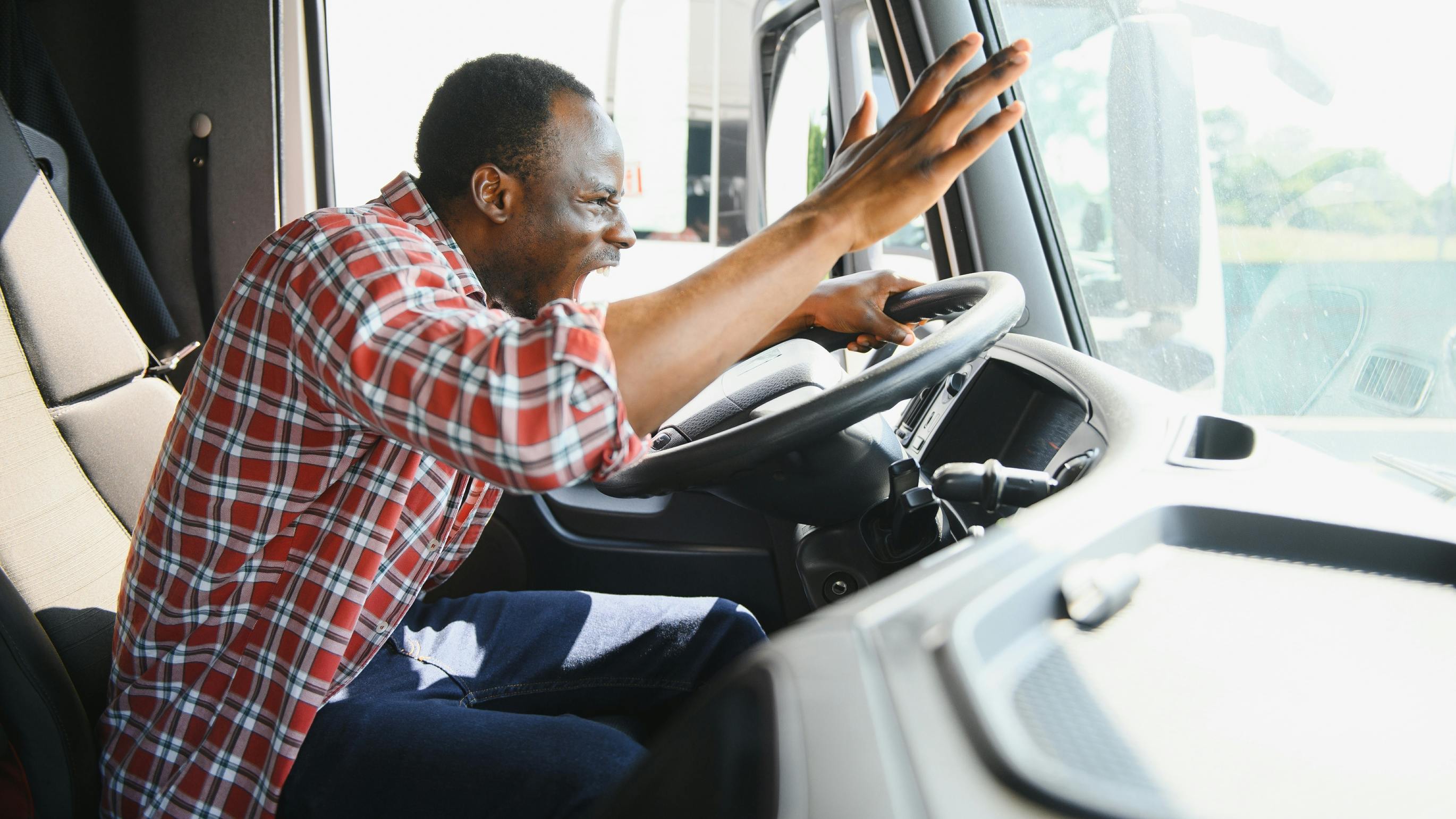truck driver experiencing road rage