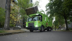 Insufficient air volume can reduce brake function, extending the distance required to stop and increasing the risk of a crash. Insufficient air volume can reduce brake function, extending the distance required to stop and increasing the risk of a crash.