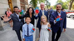 (left to right) John Guastaferro, executive director, Hyundai Hope on Wheels, Jackson Trinh, national youth ambassador, Hyundai Hope on Wheels, Claudia Márquez, chief operating officer, Hyundai Motor America, Kevin Reilly, vice chair, Hyundai Hope on Wheels, Emmy Cole, national youth ambassador, Hyundai Hope on Wheels, Randy Parker, president and CEO, Hyundai Motor North America at Georgetown Lombardi Comprehensive Cancer Center in Washington, D.C., on Sept. 2, 2025. (left to right) John Guastaferro, executive director, Hyundai Hope on Wheels, Jackson Trinh, national youth ambassador, Hyundai Hope on Wheels, Claudia Márquez, chief operating officer, Hyundai Motor America, Kevin Reilly, vice chair, Hyundai Hope on Wheels, Emmy Cole, national youth ambassador, Hyundai Hope on Wheels, Randy Parker, president and CEO, Hyundai Motor North America at Georgetown Lombardi Comprehensive Cancer Center in Washington, D.C., on Sept. 2, 2025.