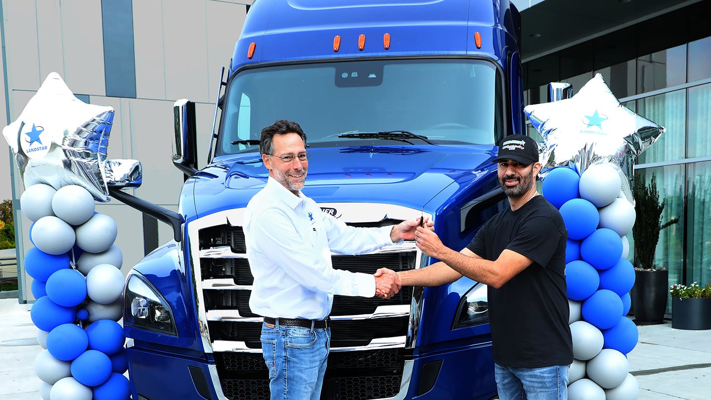 Christian Sanchez Cant&ugrave; wins Landstar&rsquo;s 52nd truck giveaway