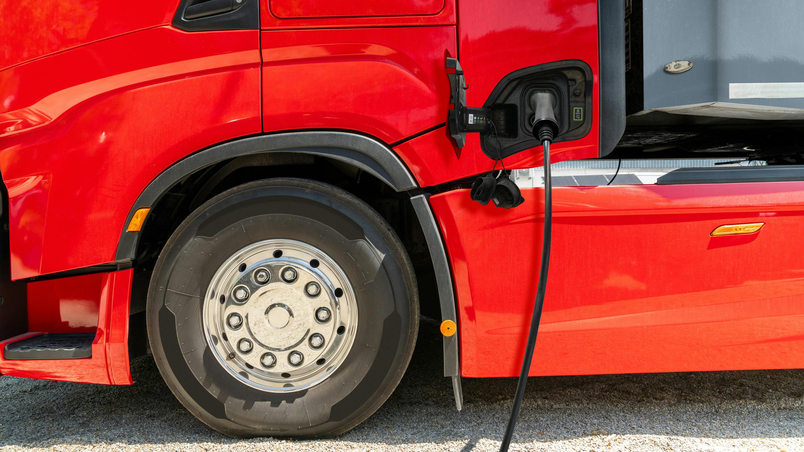 Electric fleet success relies on smarter power and route management, not lower battery costs