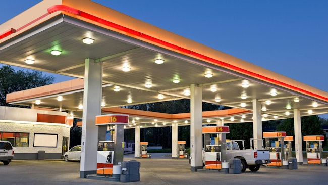 Fuel prices retreat this week, with the Midwest leading the way