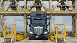 Peterbilt with Aurora Driver Peterbilt with Aurora Driver