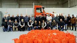 Advantage Truck Group’s Haulin’ 4 Hunger program delivers thousands of holiday meals to food pantries across New England
