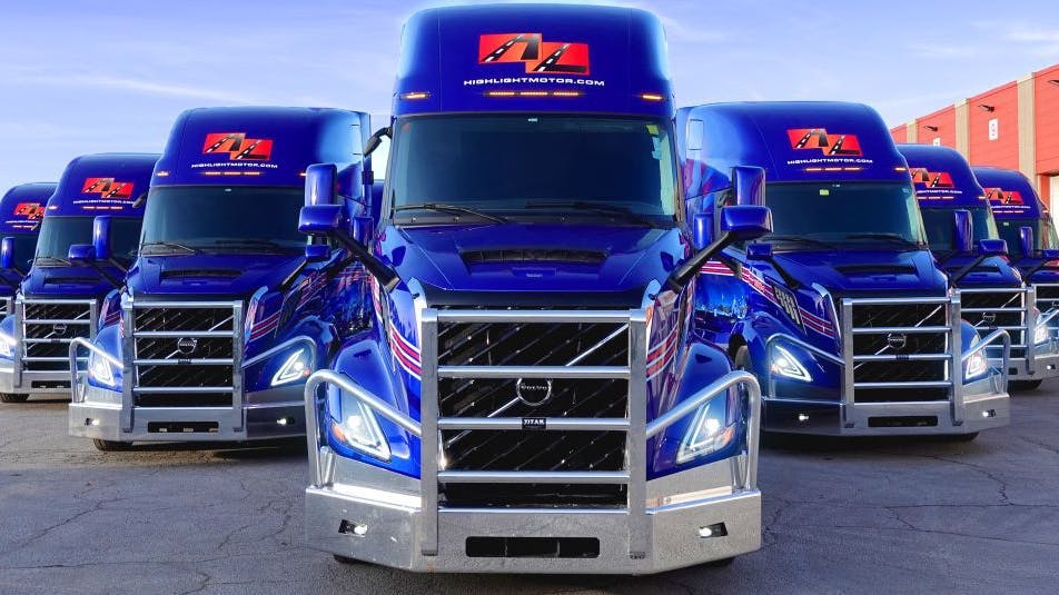 Volvo Trucks lands largest-ever Canadian order for new VNL long-haul tractors