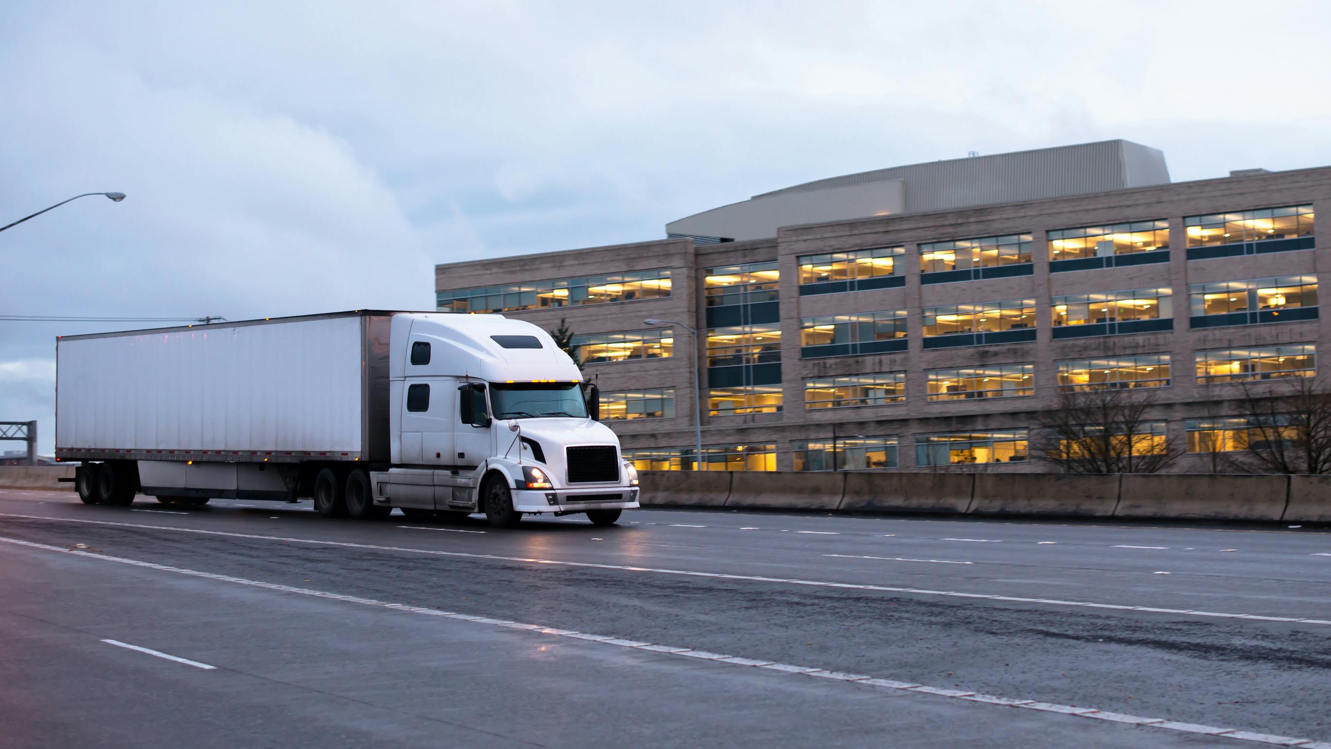 How driver coaching reduces collisions, according to AI dashcam data