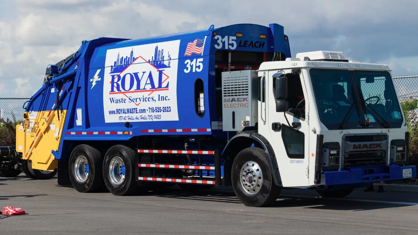 Trucking Efficiency Roundup: Schneider and Royal Waste expand electric fleets as Cummins launches Ram incentive