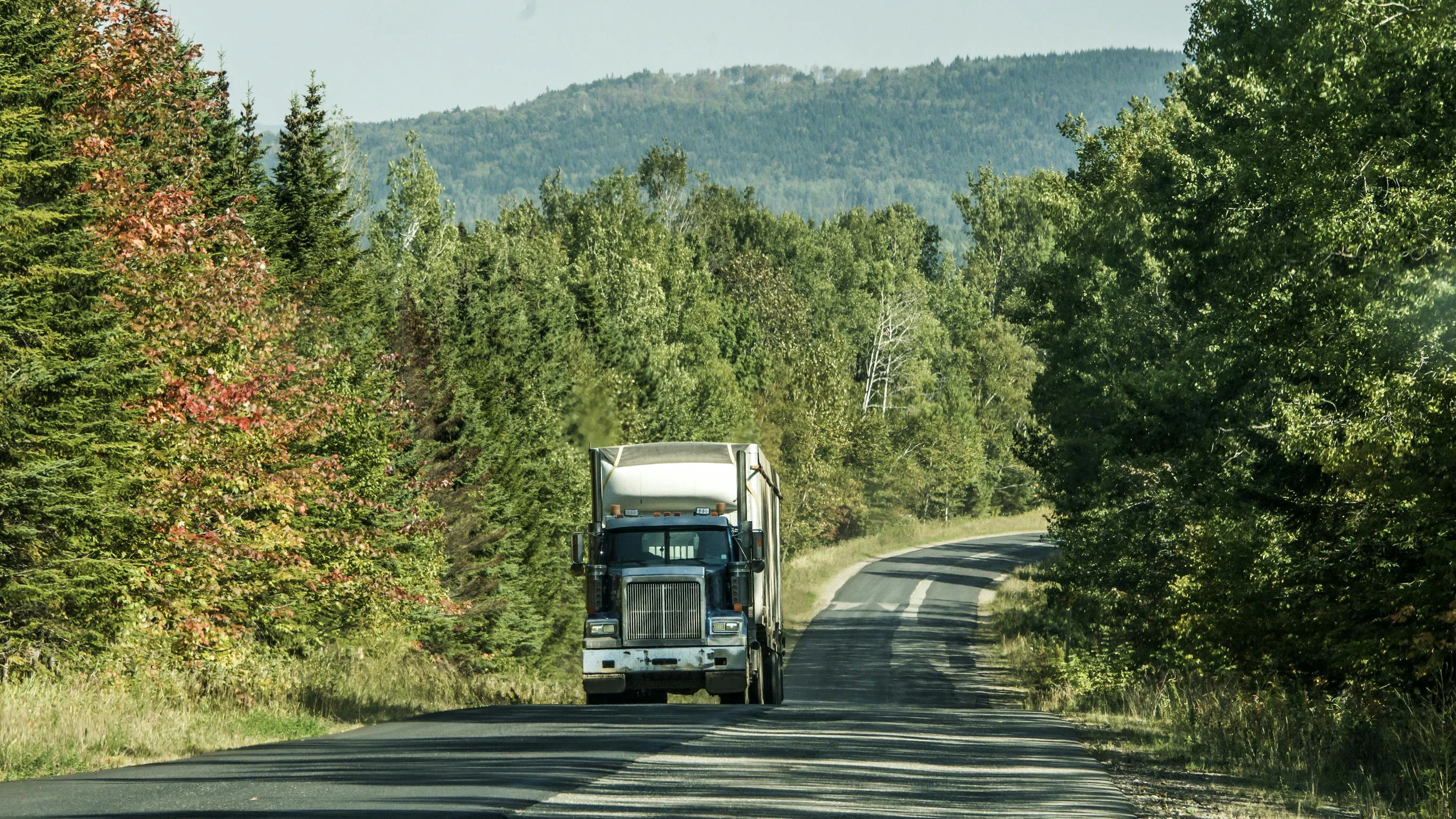 How adaptive charging infrastructure drives TCO parity for electrified fleets
