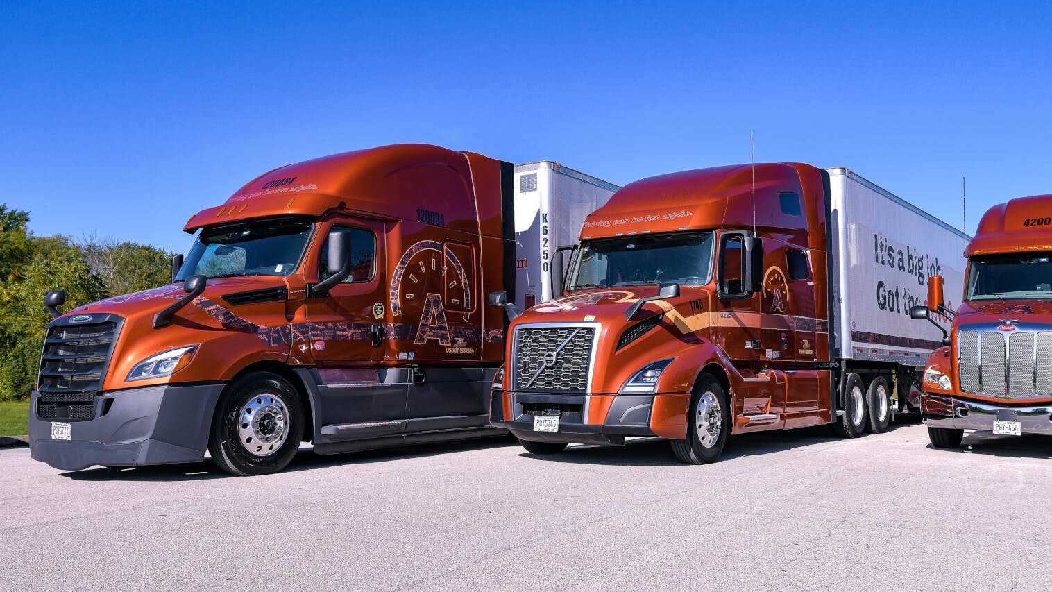 Arka Express fleet trucks